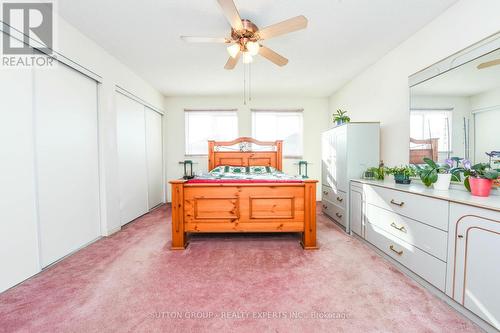 48 Yellow Brick Road, Brampton, ON - Indoor Photo Showing Bedroom