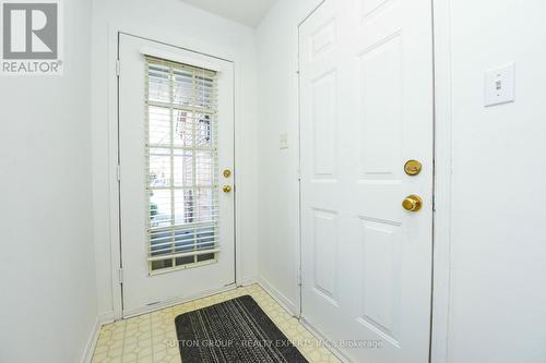 48 Yellow Brick Road, Brampton, ON - Indoor Photo Showing Other Room