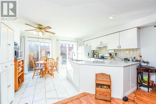 48 Yellow Brick Road, Brampton, ON - Indoor Photo Showing Kitchen