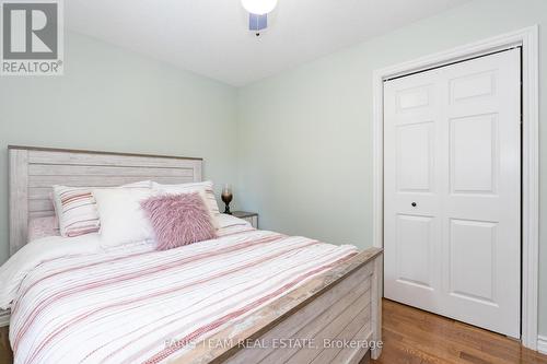 110 Chieftain Crescent, Barrie, ON - Indoor Photo Showing Bathroom