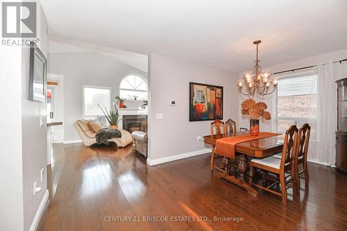 30 Foundry Lane, Whitby, ON - Indoor Photo Showing Dining Room