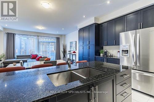 39 Adventura Road, Brampton, ON - Indoor Photo Showing Kitchen With Stainless Steel Kitchen With Double Sink