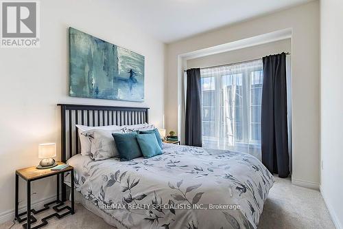 39 Adventura Road, Brampton, ON - Indoor Photo Showing Bedroom