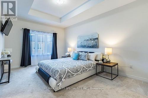 39 Adventura Road, Brampton, ON - Indoor Photo Showing Bedroom