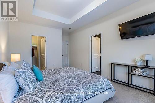 39 Adventura Road, Brampton, ON - Indoor Photo Showing Bedroom