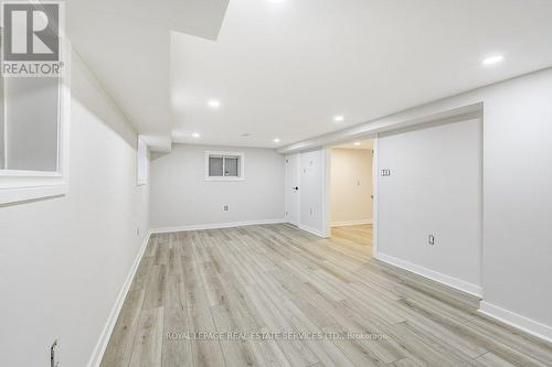 1992 Balsam Avenue, Mississauga, ON - Indoor