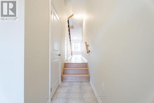 1405 Oakmont Common, Burlington, ON - Indoor Photo Showing Other Room