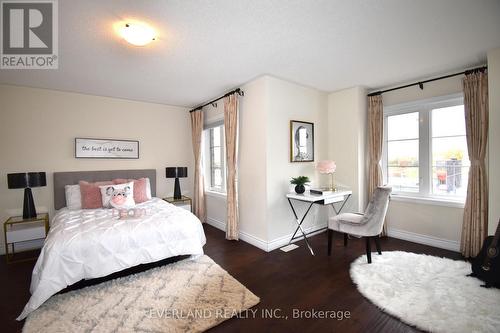 148 Rothbury Road, Richmond Hill, ON - Indoor Photo Showing Bedroom