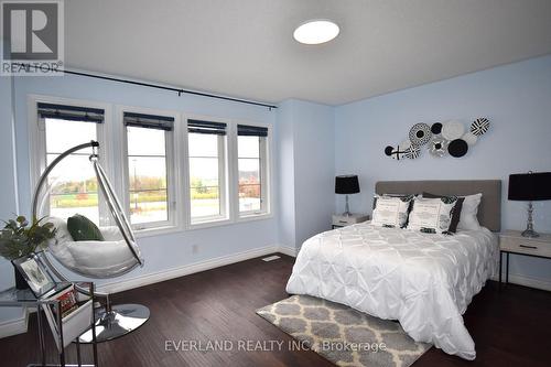 148 Rothbury Road, Richmond Hill, ON - Indoor Photo Showing Bedroom