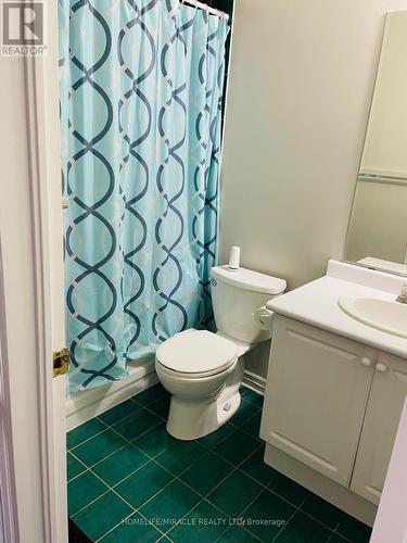 80 Loons Call Crescent, Brampton, ON - Indoor Photo Showing Bathroom