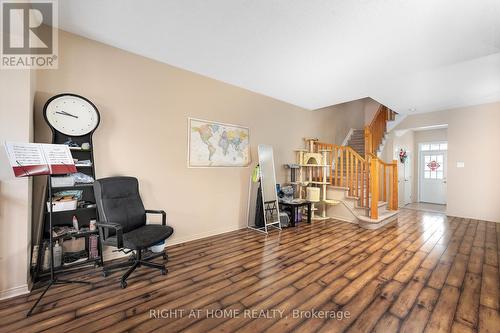 549 Ashbourne Crescent, Ottawa, ON - Indoor