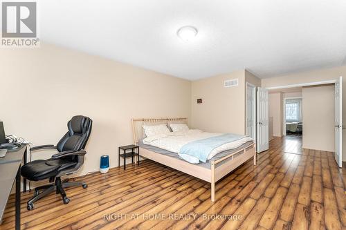 549 Ashbourne Crescent, Ottawa, ON - Indoor Photo Showing Bedroom