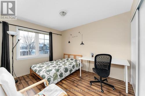 549 Ashbourne Crescent, Ottawa, ON - Indoor Photo Showing Bedroom