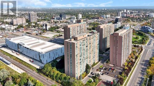 1701 - 145 Hillcrest Avenue, Mississauga, ON - Outdoor With View