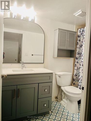 1701 - 145 Hillcrest Avenue, Mississauga, ON - Indoor Photo Showing Bathroom