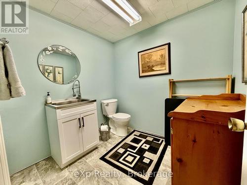 8 Otter Crescent, South Bruce, ON - Indoor Photo Showing Bathroom