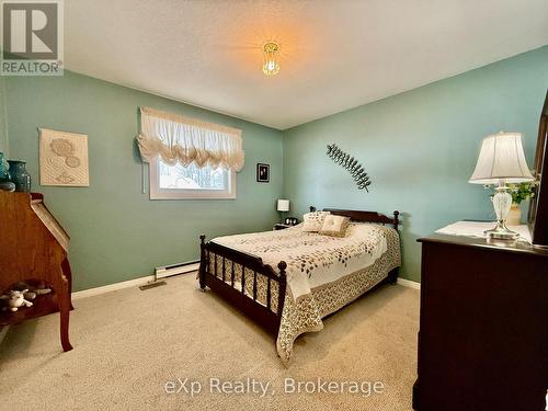 8 Otter Crescent, South Bruce, ON - Indoor Photo Showing Bedroom