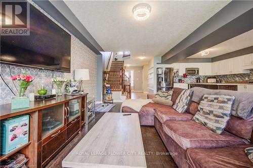 187 Huck Crescent, Kitchener, ON - Indoor Photo Showing Living Room