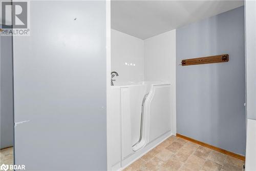 32 Crown St Street, Quinte West, ON - Indoor Photo Showing Other Room