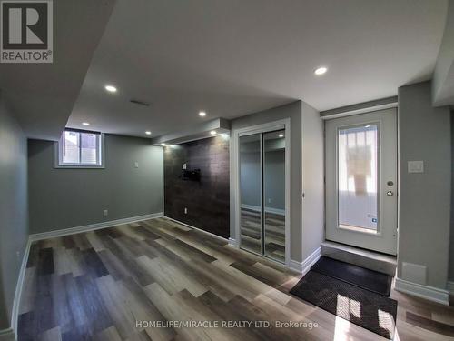 6 Taurus Road, Brampton, ON - Indoor