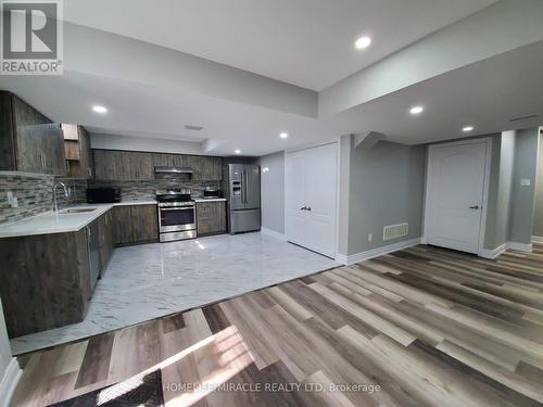 6 Taurus Road, Brampton, ON - Indoor