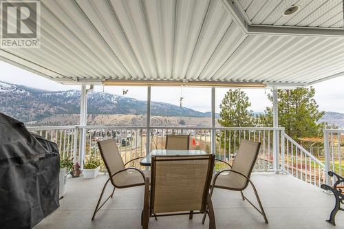 1002 Peachcliff Drive, Okanagan Falls, BC - Outdoor With Exterior