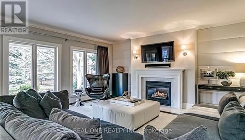 1171 Westdale Road, Oakville, ON - Indoor Photo Showing Living Room With Fireplace