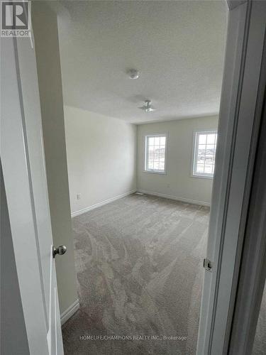 415 Sadler Way, Peterborough, ON - Indoor Photo Showing Other Room