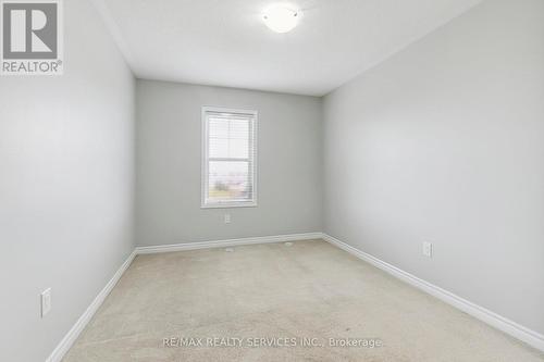 8 Toledo Lane, Brampton, ON - Indoor Photo Showing Other Room