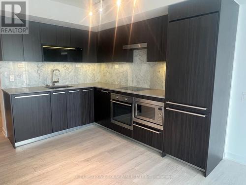 3210 - 70 Queens Wharf Road, Toronto, ON - Indoor Photo Showing Kitchen With Upgraded Kitchen