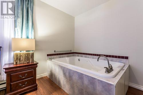 9 Beachy Cove Road, Portugal Cove, NL - Indoor Photo Showing Bathroom