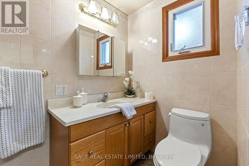 56 Fairchild Avenue, Toronto, ON - Indoor Photo Showing Bathroom