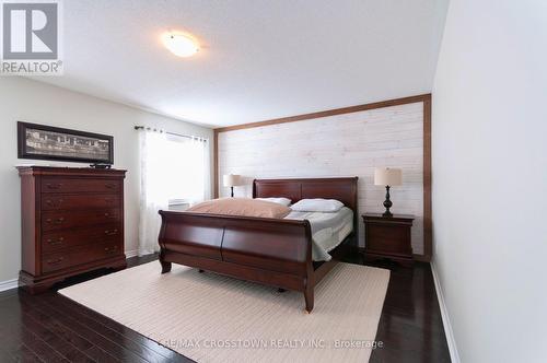 29 Nadmarc Court, Essa, ON - Indoor Photo Showing Bedroom