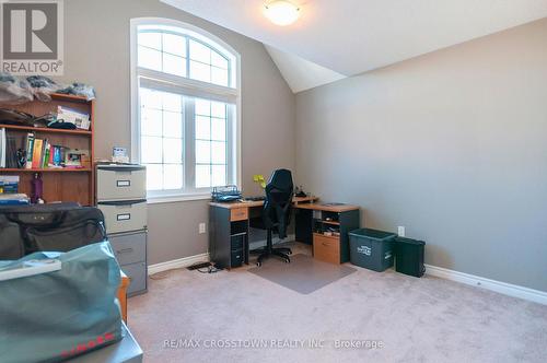 29 Nadmarc Court, Essa, ON - Indoor Photo Showing Office