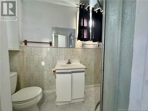 30017 Route 134, Dalhousie Junction, NB - Indoor Photo Showing Bathroom