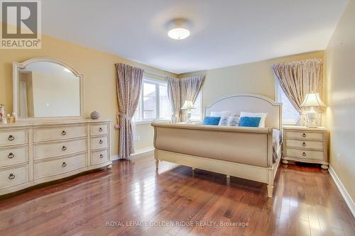 287 Frank Endean Road, Richmond Hill, ON - Indoor Photo Showing Bedroom