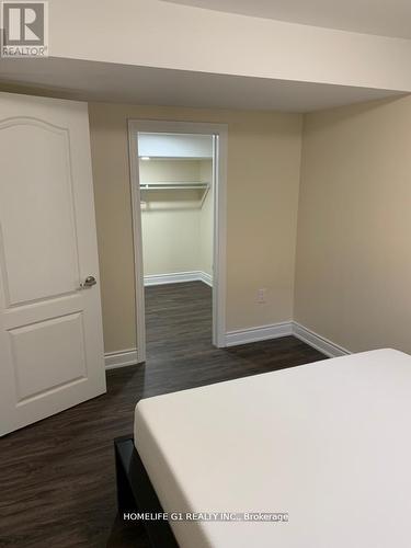 45 Dame Gruev Drive, Markham, ON - Indoor Photo Showing Other Room