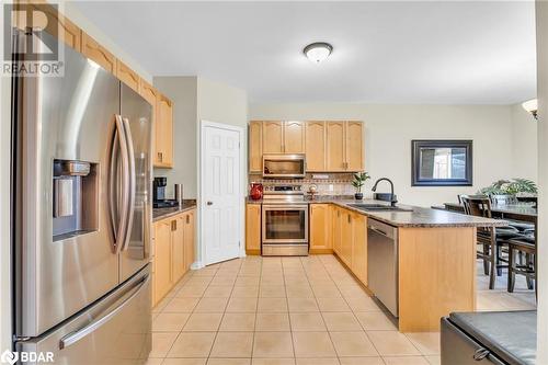 64 Spotted Owl Crescent, Brampton, ON - Indoor Photo Showing Kitchen With Stainless Steel Kitchen