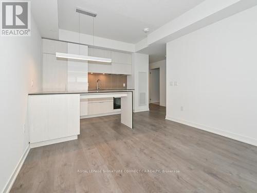 414 - 20 Richardson Street, Toronto, ON - Indoor Photo Showing Kitchen