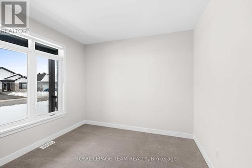 285 Wood Avenue, Smiths Falls, ON - Indoor Photo Showing Other Room