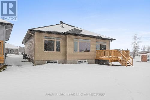 285 Wood Avenue, Smiths Falls, ON - Outdoor With Exterior