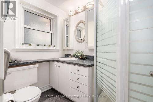 82 Lochleven Drive, Toronto, ON - Indoor Photo Showing Bathroom