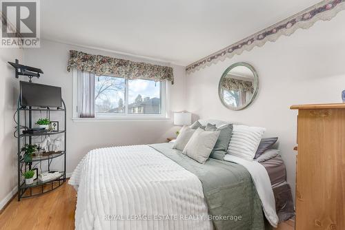 82 Lochleven Drive, Toronto, ON - Indoor Photo Showing Bedroom