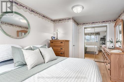 82 Lochleven Drive, Toronto, ON - Indoor Photo Showing Bedroom