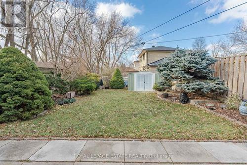 82 Lochleven Drive, Toronto, ON - Outdoor