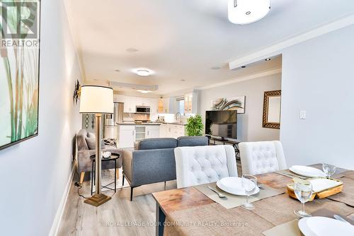 9 Tulane Crescent, Toronto, ON - Indoor Photo Showing Dining Room