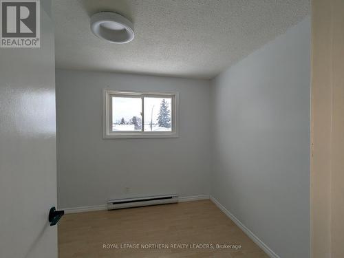 576 Spooner Drive, Timmins (Tnw - Riverpark), ON - Indoor Photo Showing Other Room