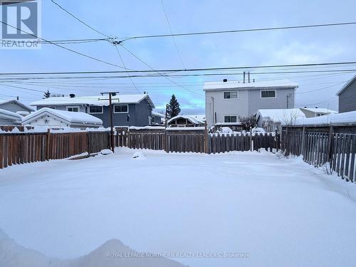 576 Spooner Drive, Timmins (Tnw - Riverpark), ON - Outdoor