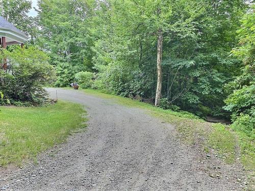 Stationnement - 117 Ch. Du Lac-Laperrière, Duhamel-Ouest, QC - Outdoor