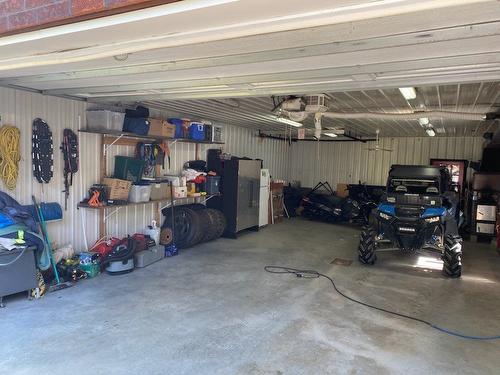 Garage - 117 Ch. Du Lac-Laperrière, Duhamel-Ouest, QC - Indoor Photo Showing Garage